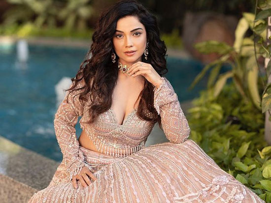 Delightful Looks Of Adaa Khan In Designer Wear